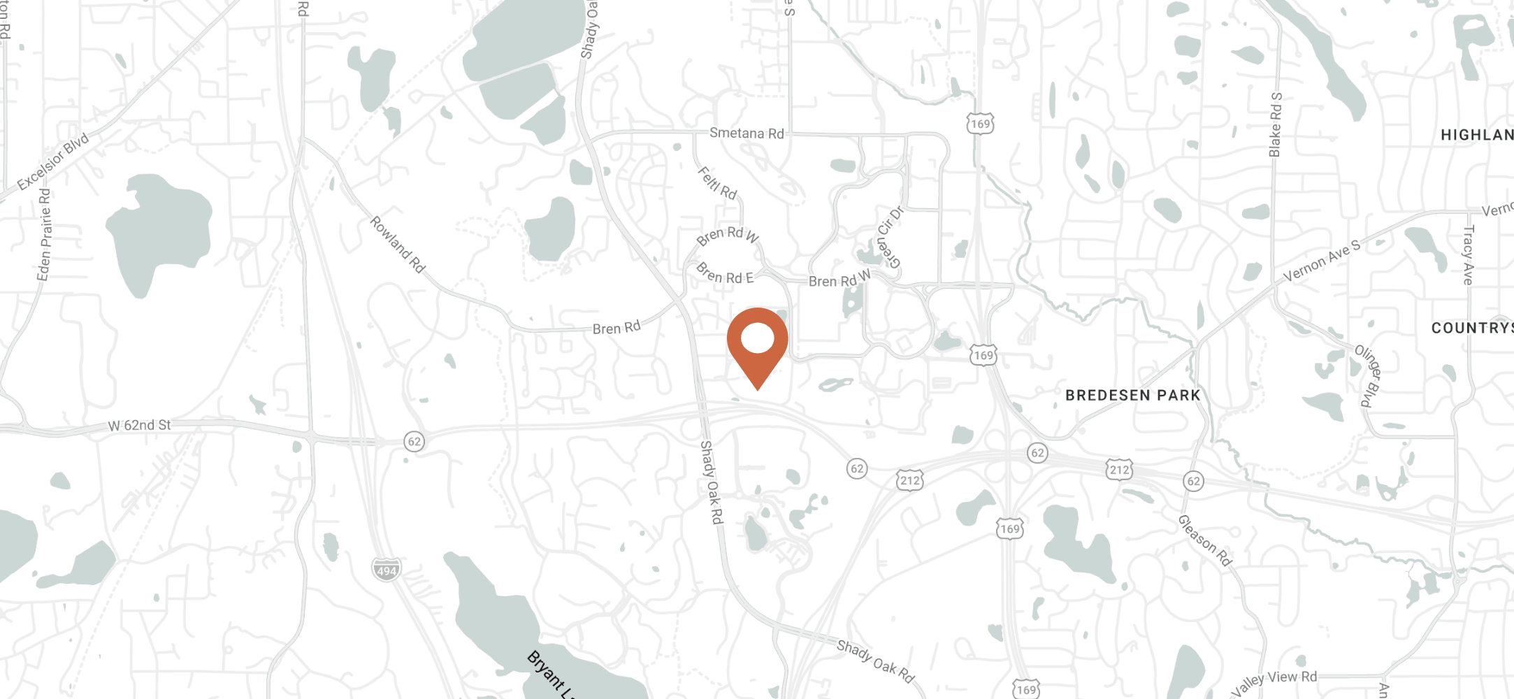 Location map showing The Townline Apartments in Minnetonka near Bren Road, Shady Oak Road, and Highway 62.